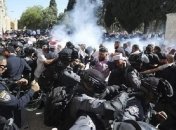 В Иерусалиме с новой силой возобновились столкновения: сотни новых пострадавших