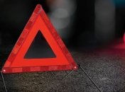 В Черновцах водитель сбил девушку и пытался скрыться с места ДТП