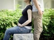 На раннем сроке беременности можно установить отцовство