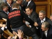 В ПР советуют оппозиции отказаться от "коронного номера"