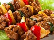 5 рецептов, как сделать вкус шашлыка незабываемым