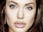 Делаем скулы еще более выразительнее