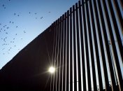 На стену $8,6 млрд: дефицитный бюджет Трампа направлен в Конгресс