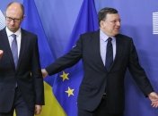 Яценюк встретился с Баррозу