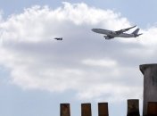 РФ заявляет о приближении истребителя Франции к самолету с депутатами Госдумы