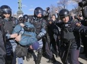 Следком РФ возбудил уголовное дело за призывы к протестам в Москве