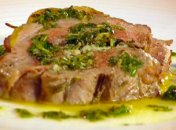 Запеченая нога ягненка