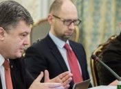 Суд задовольнив клопотання захисту Януковича про повторний допит Яценюка та Порошенка