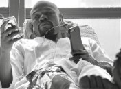 "Скажите, сколько здесь?": Мейвезер опубликовал видео с кучей денег