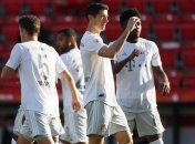 Левандовски стал в один ряд с Месси и Роналду