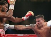 Александр Усик победил Майкла Хантера единогласным решением судей