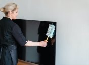 Как почистить экран телевизора без разводов и царапин