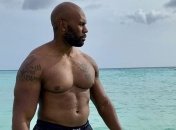 Один из лучших в истории рестлер утонул в океане - он спасал сына