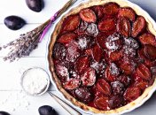 Пирог со сливами: 5 лучших рецептов по версии SMAK.UA