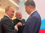 Владимир Путин, Нарендра Моди, Си Цзиньпин на саммите в Китае