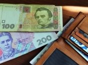 Рева считает, что повышать зарплаты в частном секторе должны работодатели