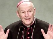 Кардинал из Вашингтона ушел в отставку из-за секс-скандала с несовершеннолетним