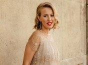 Ксюша Собчак насторожила поклонников "исчезнувшим" животом