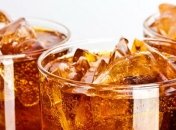 Ученые рассказали, почему диетическая кола не помогает похудеть