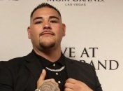 "Усик – отличный боец": Руис согласился на бой с украинцем