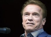 Шварценеггер зарабатывает чтением лекций