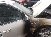 В Харькове под мэрией подожгли авто чиновника 