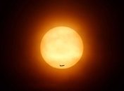 На обращенной к Земле стороне Солнца внезапно исчезли пятна