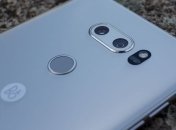 LG V40 получил рекордное количество камер 