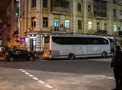 Горячий "потоп" в Киеве: коммунальщики заделали яму, какой вид сейчас 