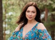 "Все тебе отдам!" Настасья Самбурская заговорила про замужество и озадачила фото с мужчиной