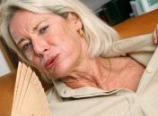 Причины, от которых человека бросает в жар