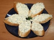 Такую намазку приготовить невероятно просто и быстро