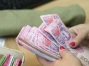 Зарплаты в июне достигли максимума, как в гривне, так и в долларах