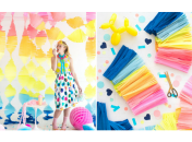 Идея для праздничного декора: большие гирлянды из гофрированной бумаги своими руками