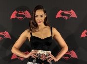 Чудо-женщина вошла в топ рейтинга самых дорогих актрис мира от Forbes: ее лучшие фото