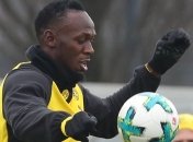 Болт: Хочу серьезно заниматься футболом