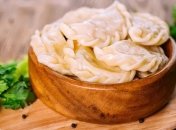 Рецепт дня: вареники с картошкой и жареными грибами 