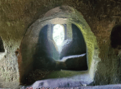 Незвичайний монастир у селі Розгірче