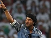 Роналдиньо рассказал, почему покинул "Барселону"