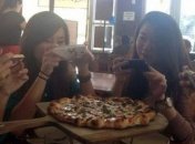 Проблемы 21 века: эти люди не могут представить свою жизнь без гаджетов