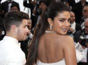 Яркая вечеринка: Приянка Чопра арендовала целый стадион для своего мужа