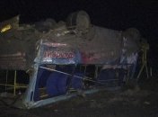 На Херсонщине грузовик врезался в автобус с 19 пассажирами