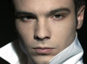 Алексей Чадов удалил фотографии с женой в Instagram