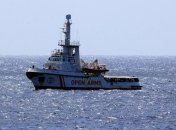 Испания готова принять "застрявший" в итальянском порту корабль с мигрантами