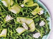 Салат с кабачками и сыром