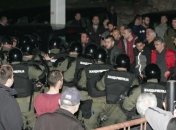 Сербские оппозиционеры ворвались в здание крупнейшей телекомпании страны