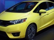 Honda подготовила к Нью-Йорку Fit и обновленного робота ASIMO