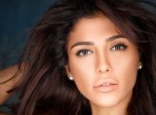 Санта Димопулос поделилась очаровательным семейным снимком