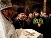 Плащаница Пресвятой Богородицы прибывает сегодня в Киев (видео)