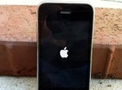 Уязвимость в iOS 9.3 позволяет дистанционно превратить в "кирпич" iPhone и iPad